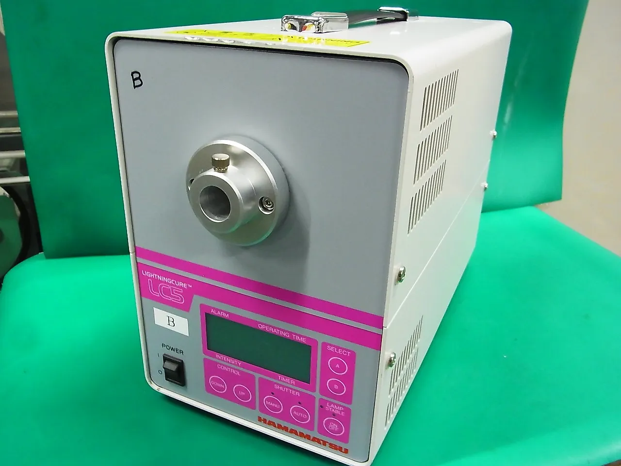 하마마츠 포토닉스 L8868-01 UV 램프 (자외선 조사)