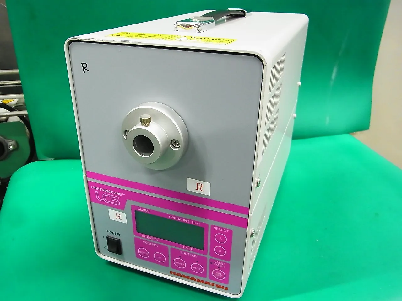 하마마츠 포토닉스 L8868-01 UV 램프 (자외선 조사)