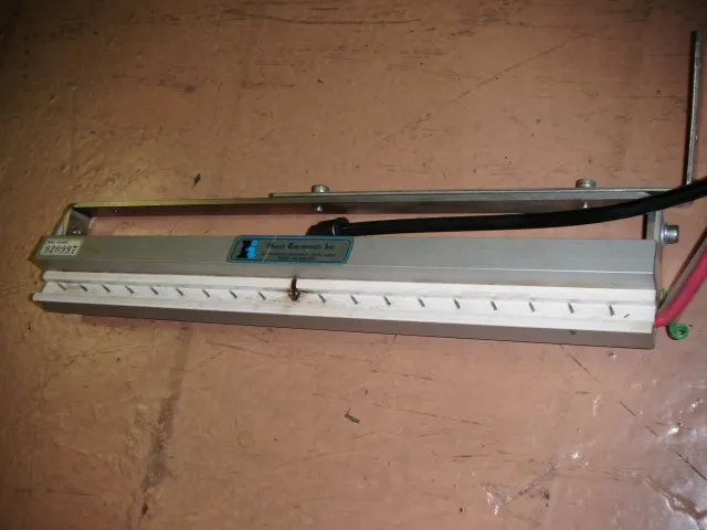 Hugle Electronics 411 Ionizer (bar/set) Detail Image - ASKINDEX Korea