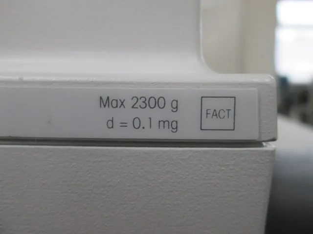 METTLER TOLEDO XP2004S Mass comparator Detail Image - ASKINDEX Korea