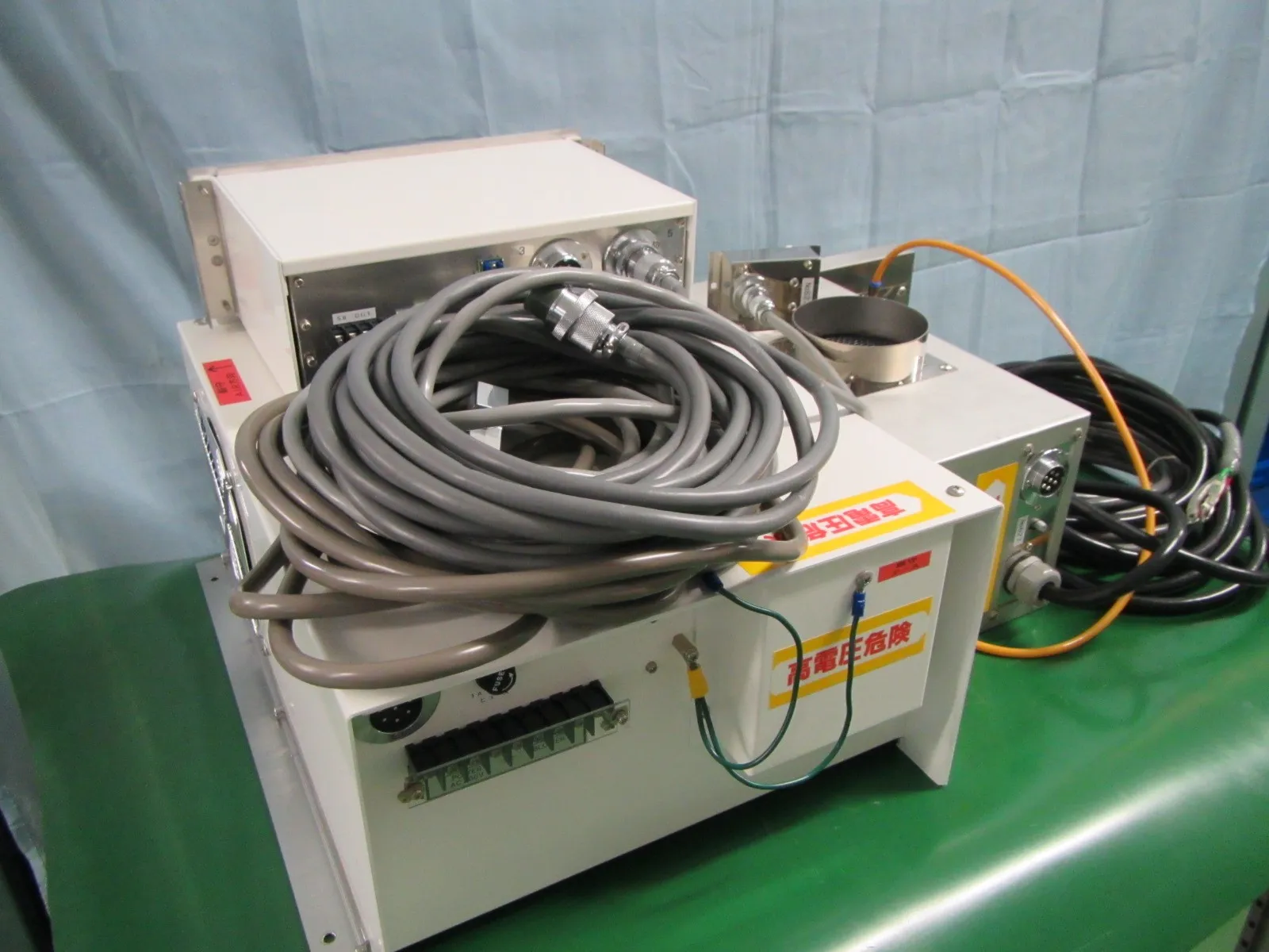 Tokyo Photon TFL UV irradiation device Detail Image - ASKINDEX Korea