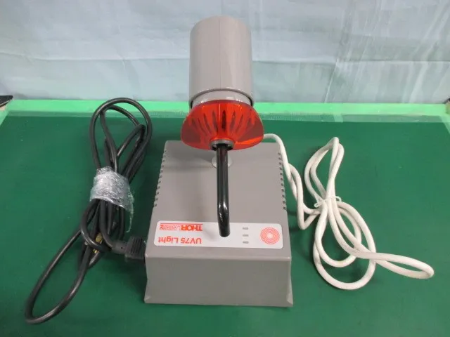 THOLRABS 560 UV lamp