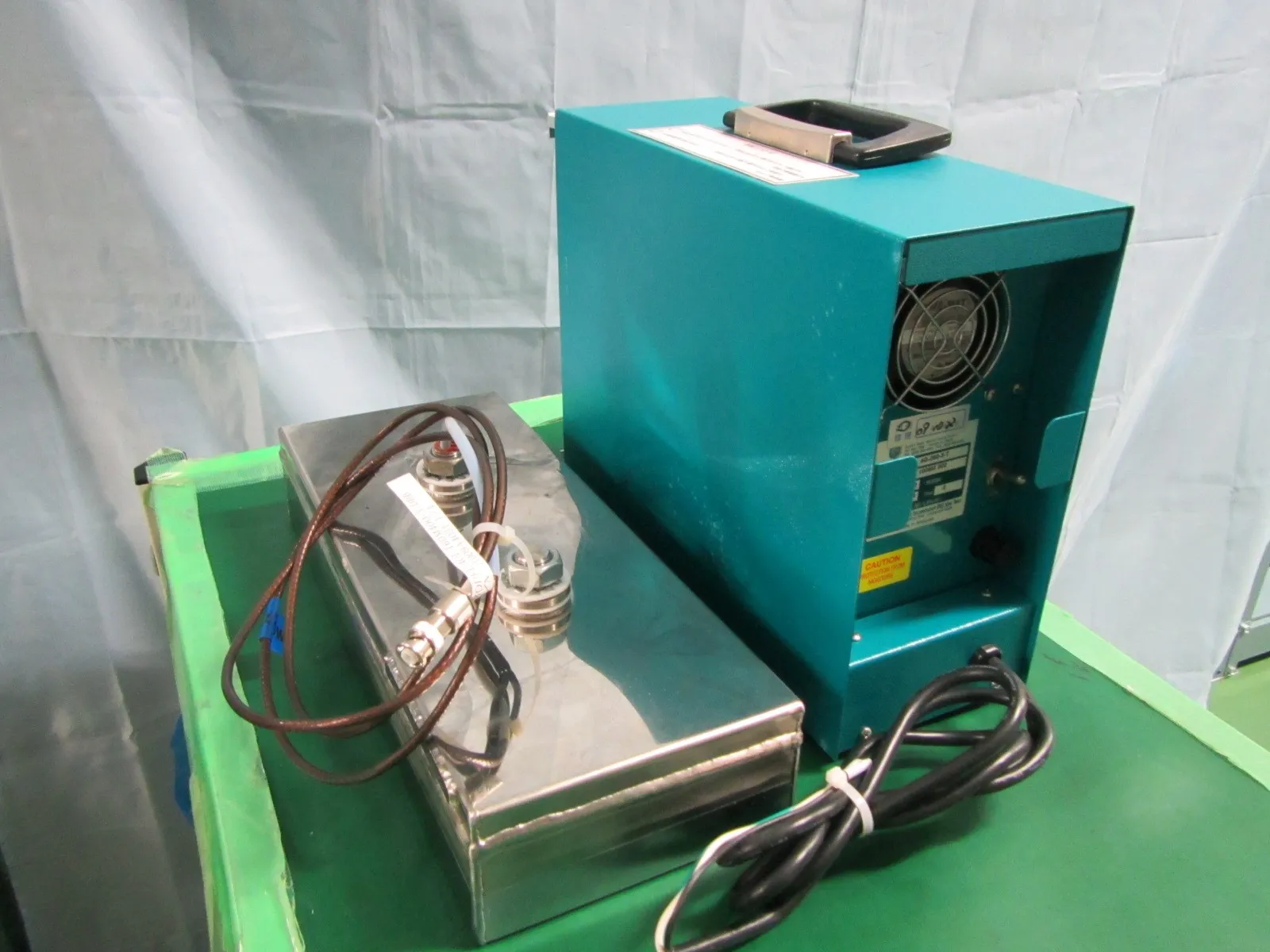 U.C. Japan 6G-250-3-T Ultrasonic cleaner (throw-in type) Detail Image - ASKINDEX Korea