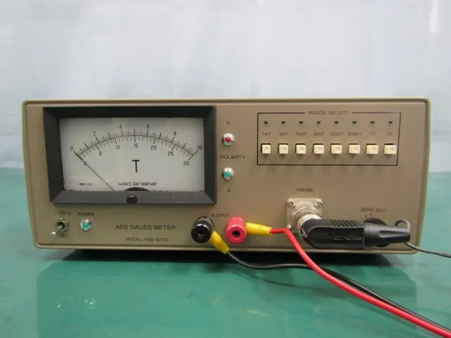 광고 HGM-8200-1V 가우스 미터