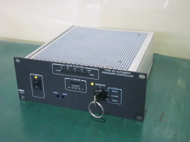 MKS 152 압력 컨트롤러