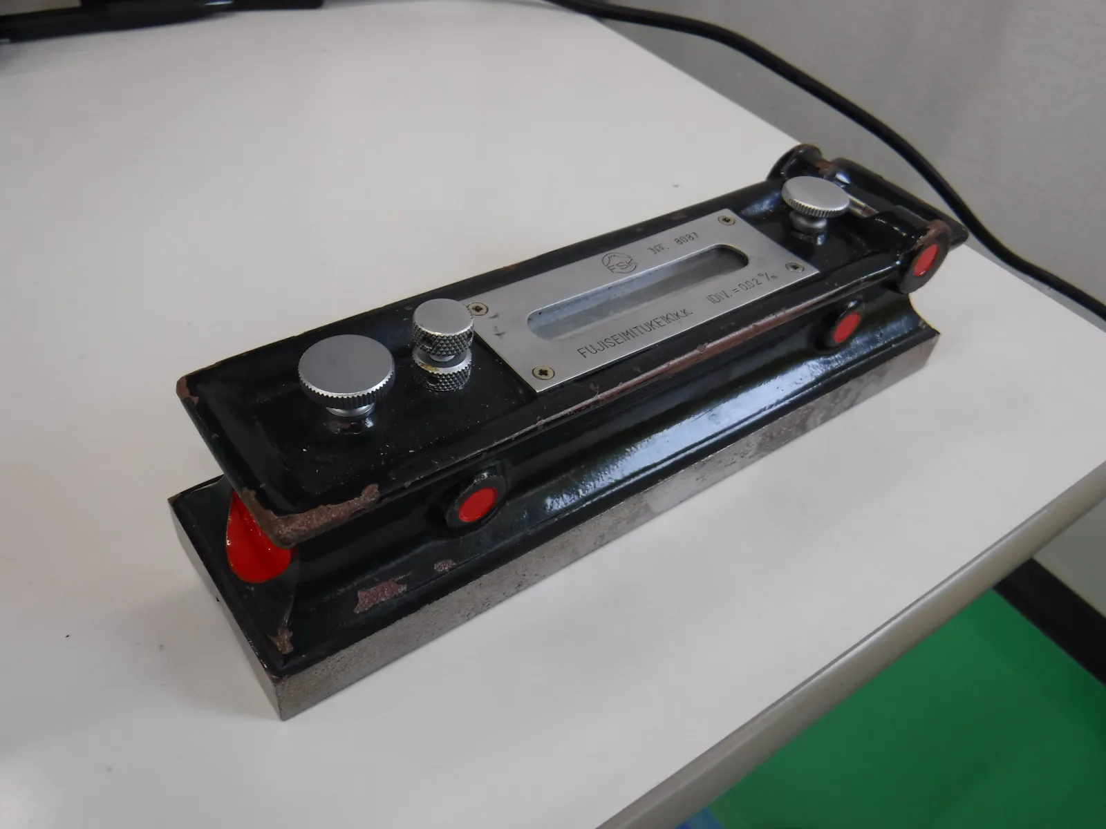 Fuji Precision Instruments  Level Detail Image - ASKINDEX Korea