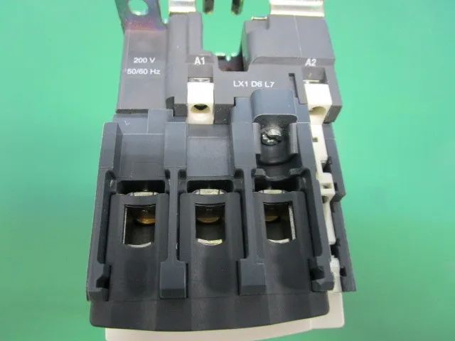 Telemecanique LC1 D40L70 Electromagnetic relay Detail Image - ASKINDEX Korea