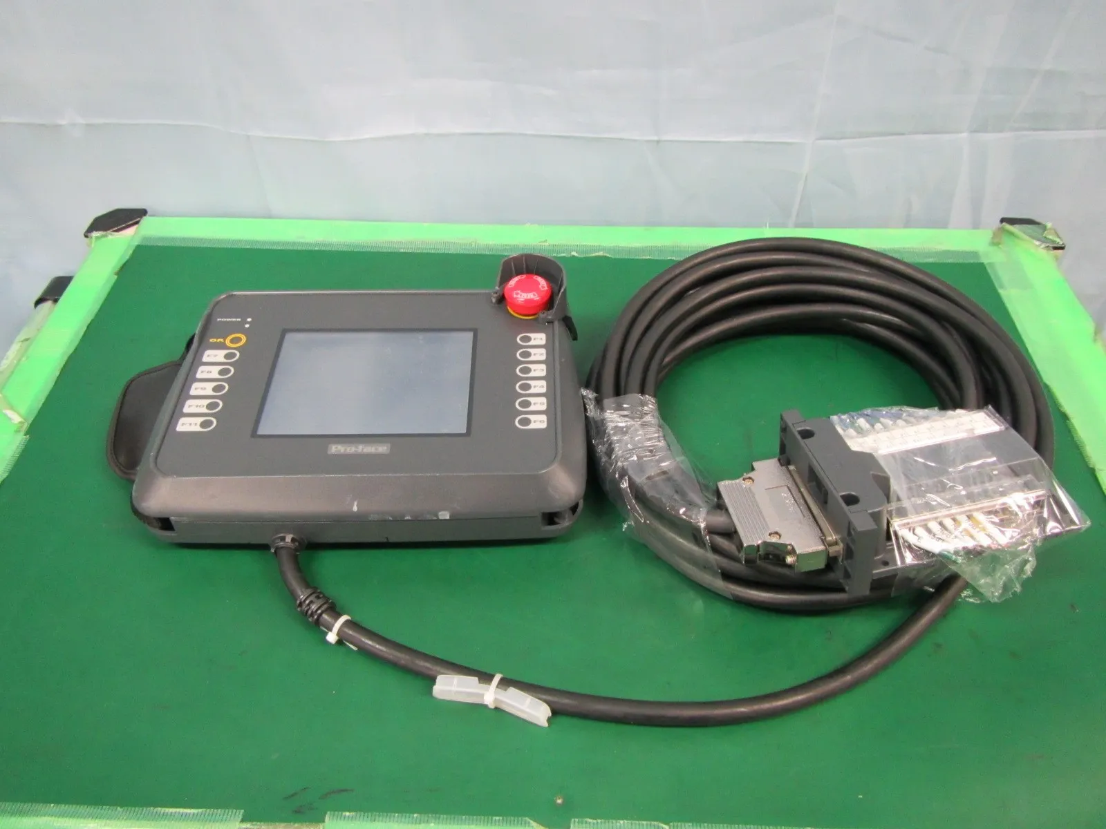 디지털 GP2301H-LG41-24V 핸디 터미널