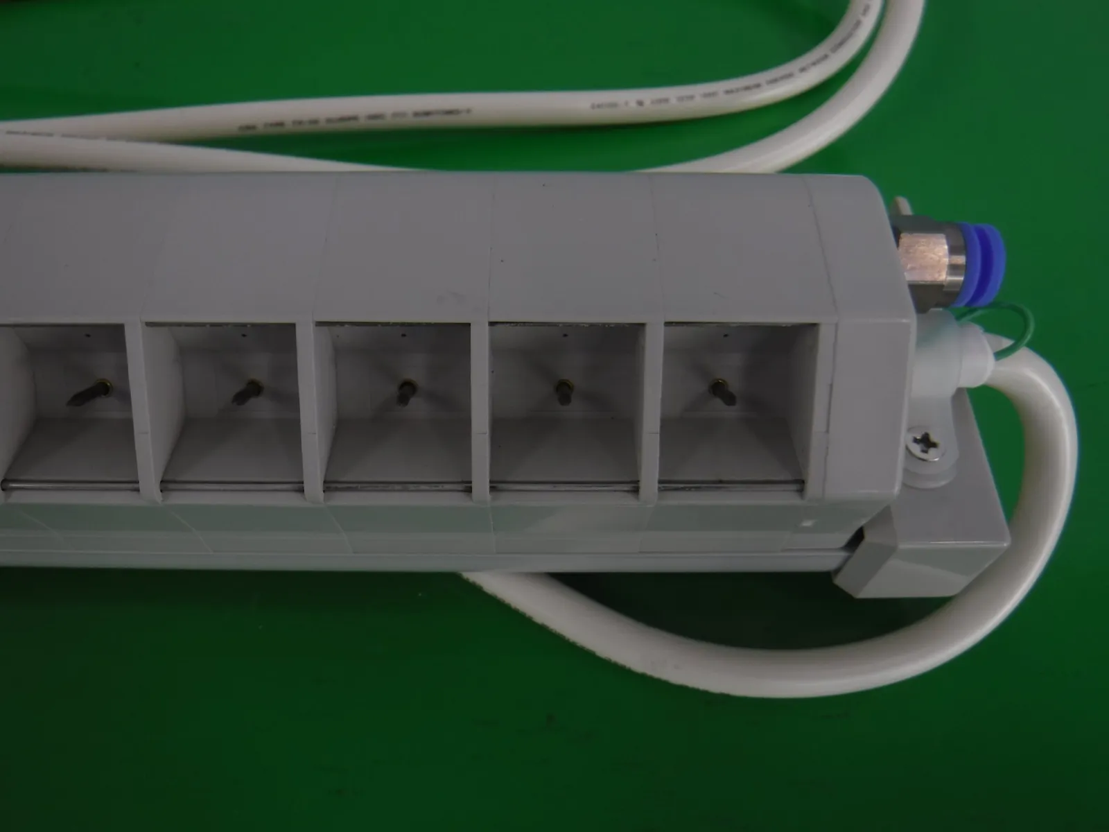 Hugle MODEL-410N1 Ionizer (bar/discharge part) Detail Image - ASKINDEX Korea