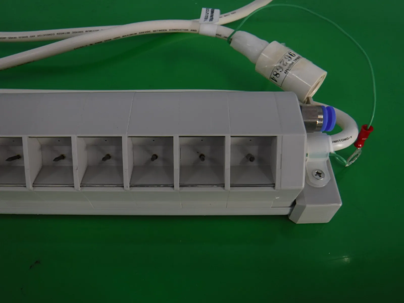 Hugle MODEL-410N1 Ionizer (bar/discharge part) Detail Image - ASKINDEX Korea