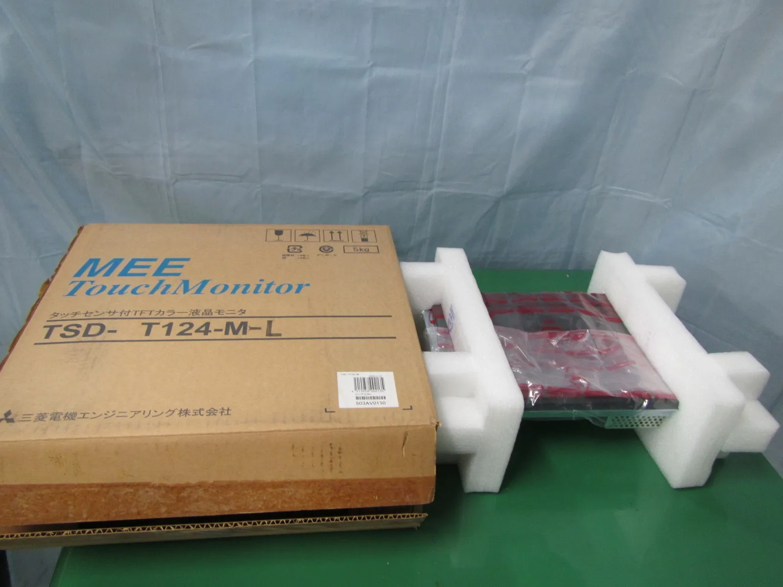 Mitsubishi TSD-T124-M-L LCD color monitor Detail Image - ASKINDEX Korea