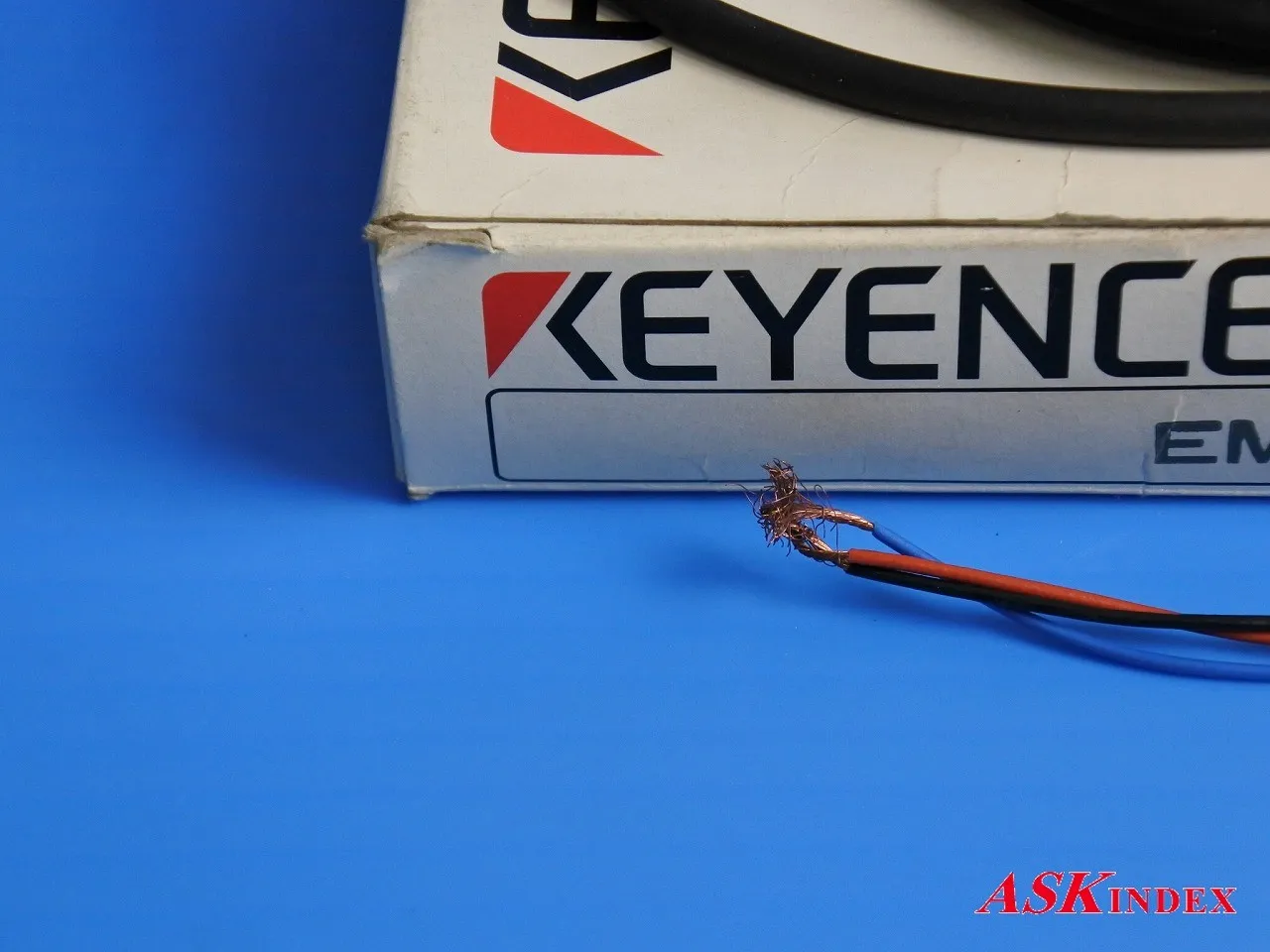 Keyence EM-080 센서 헤드 상세 이미지 - ASKINDEX 코리아