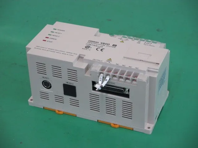 오므론 V600-CA1A-V2 ID 시스템 컨트롤러