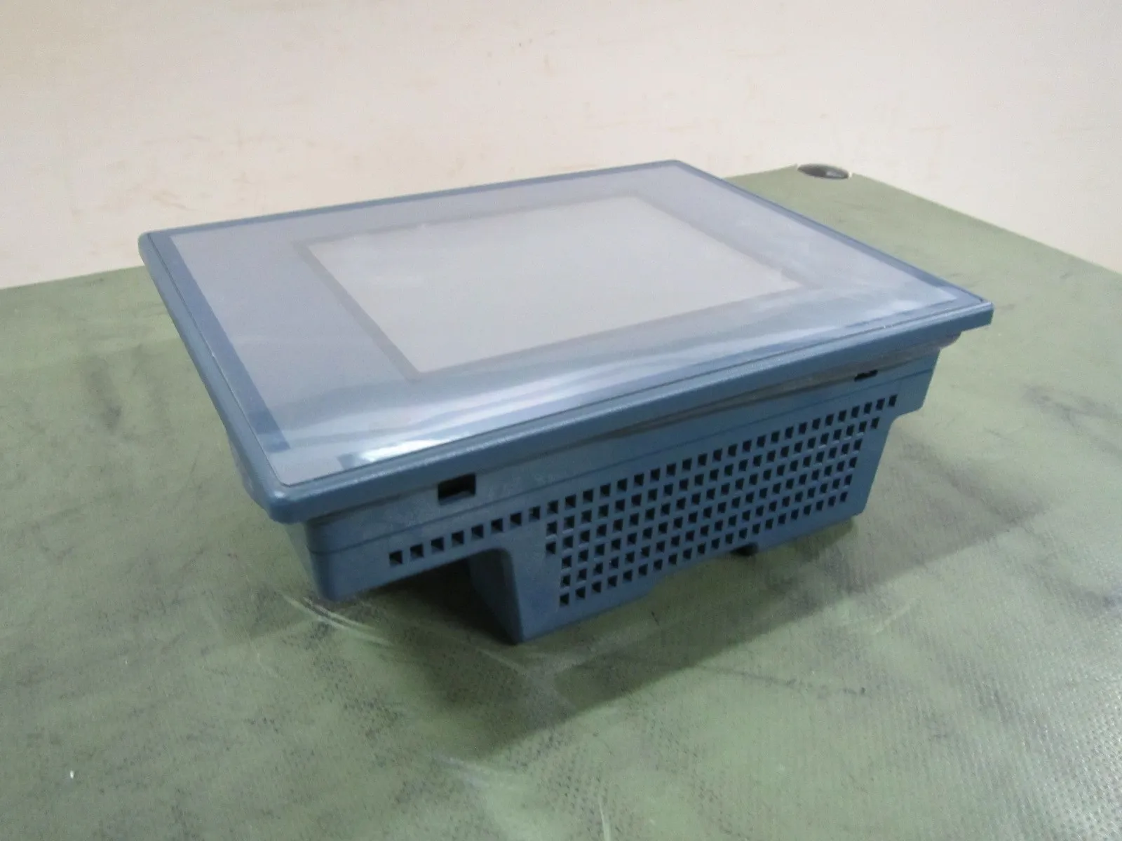 디지털 GLC150-SC41-XY32KF-24V 터치 패널