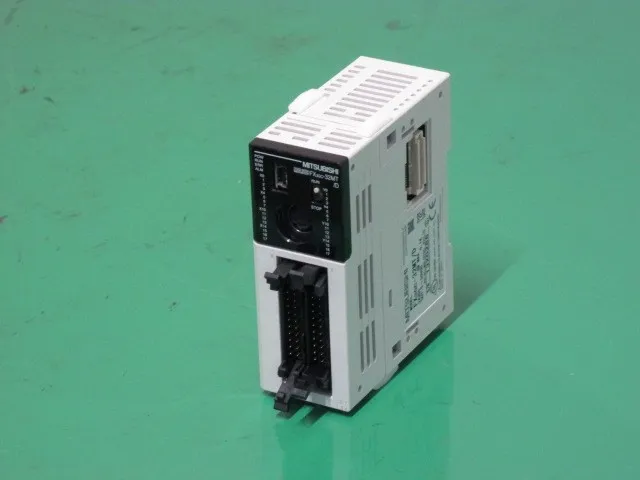 미쓰비시 FX3GC-32MT/D 시퀀서(PLC)