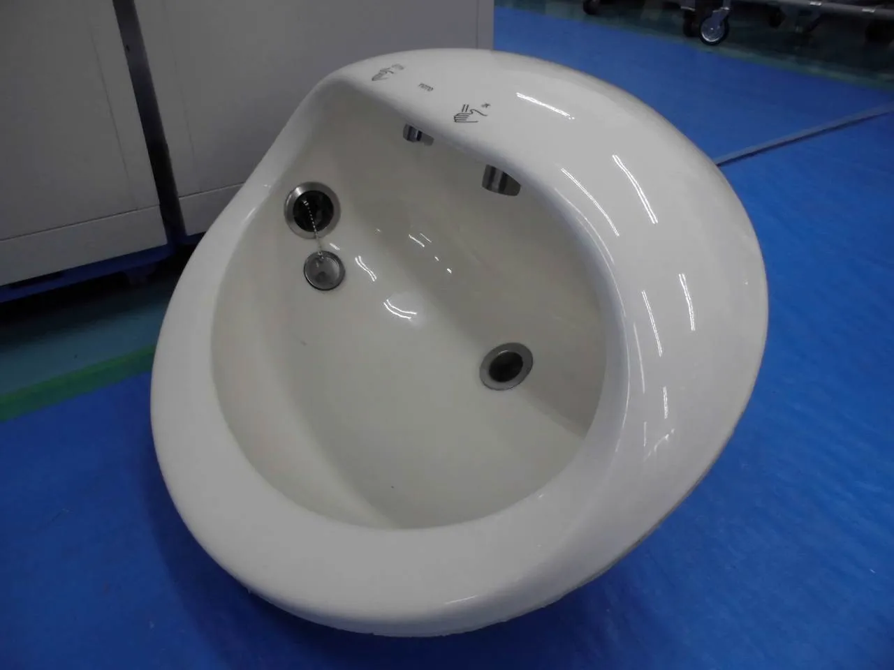 TOTO TYL101P1 Basin Detail Image - ASKINDEX Korea