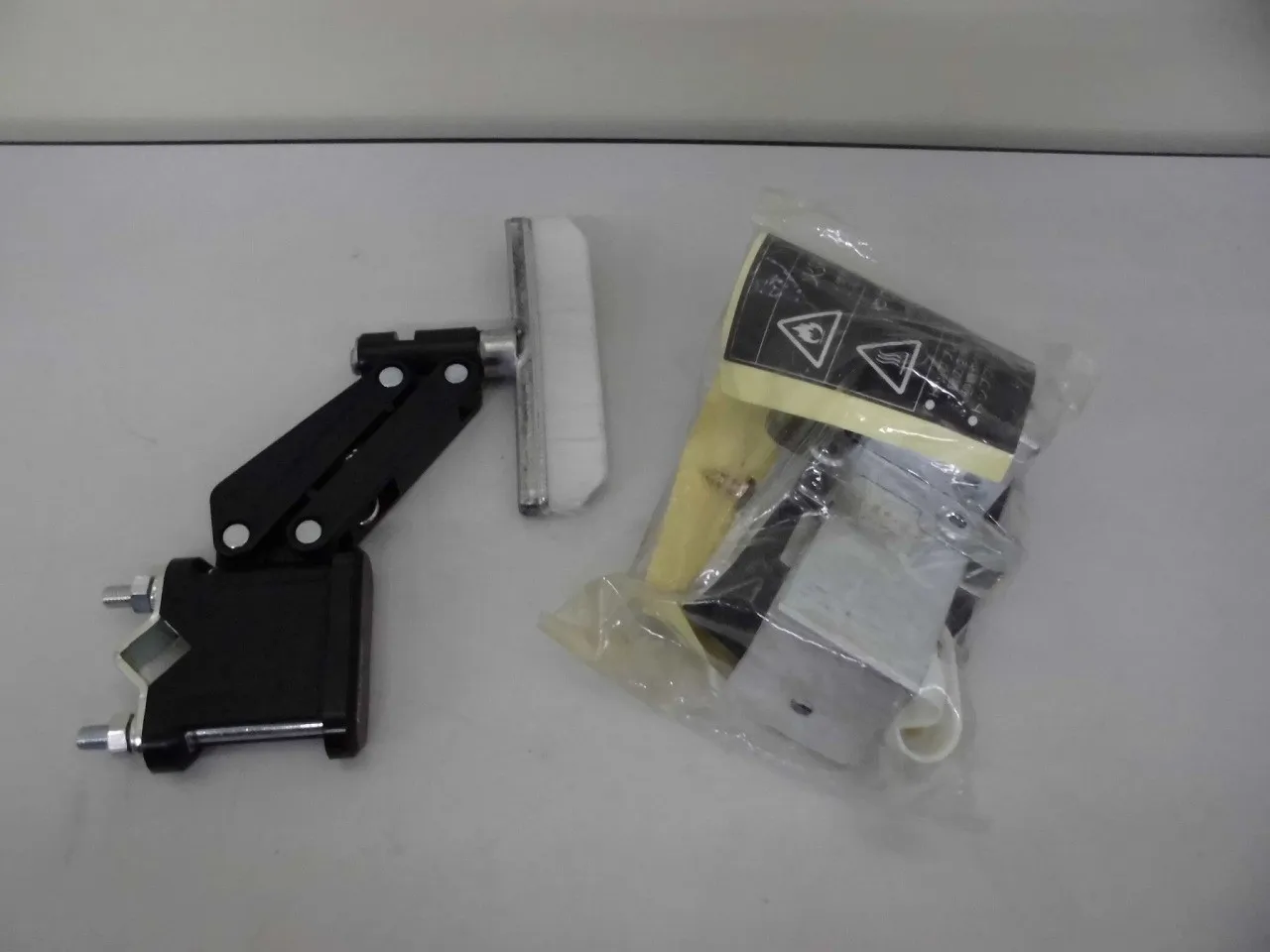 Panasonic DH 5885 Conductor cleaner (unused) Detail Image - ASKINDEX Korea