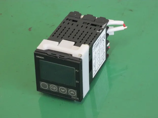 오므론 E5CN-C2BT 온도 컨트롤러 (온도 조절기)