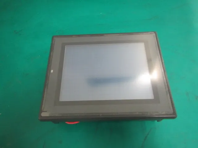 Keyence VT2-5MB 터치 패널