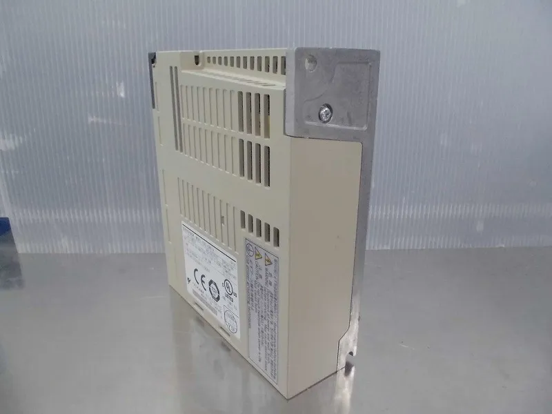 야스카와 전기 SGDS-A3B01A 서보 앰프 (서보 팩) 상세 이미지 - ASKINDEX 코리아