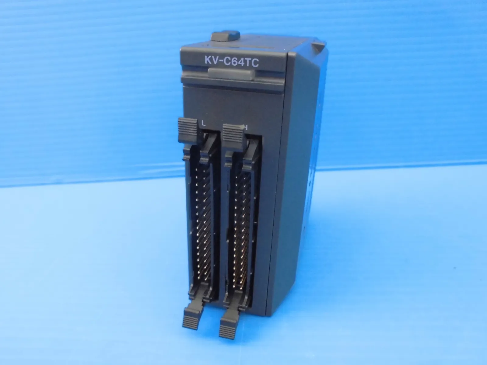 Keyence KV-C64TC 시퀀서(PLC)(CPU)