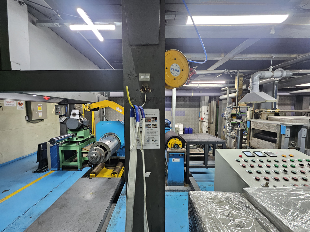 Wuishi ( China ) Continuous Dipping & Brushing Pickling Line Pickling Line