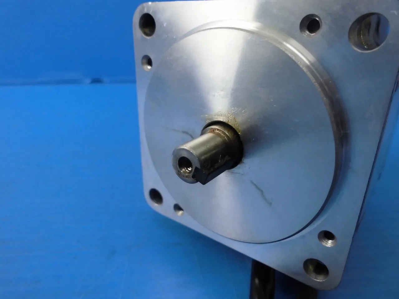 Sanyo Electric P30B06010DXV20 AC servo motor Detail Image - ASKINDEX Korea