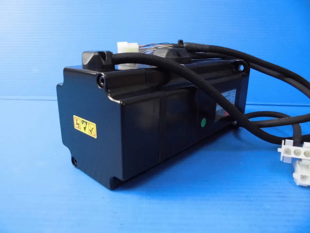 Sanyo Denki P30B08075DBV11 AC servo motor Detail Image - ASKINDEX Korea