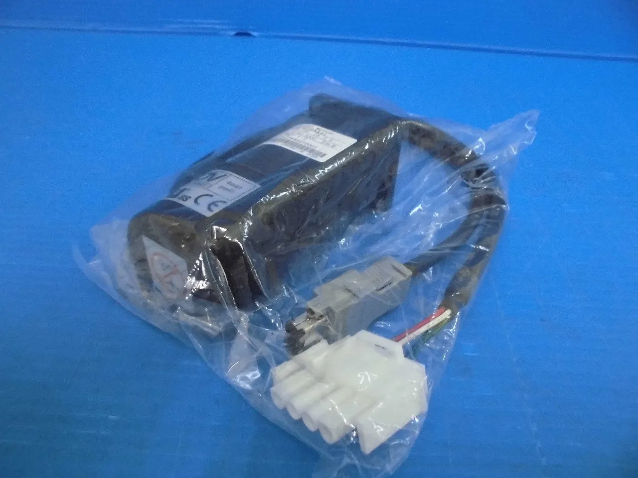 야스카와 전기 SGMAH-01BAA41 AC 서보 모터(미사용품) 상세 이미지 - ASKINDEX 코리아