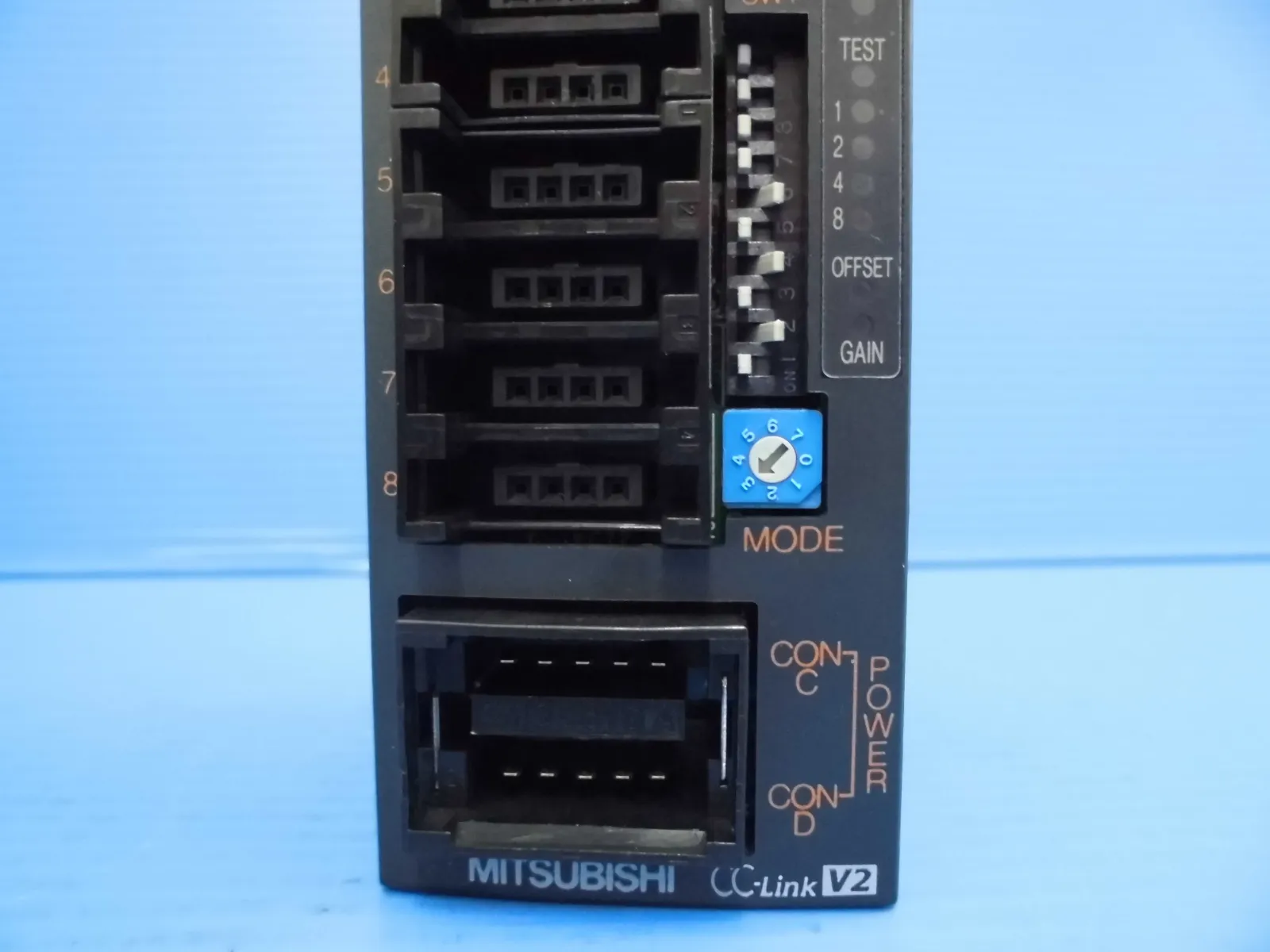 미쓰비시 전기 AJ65VBTCU-68ADVN 시퀀서(PLC)(CC-Link) 상세 이미지 - ASKINDEX 코리아