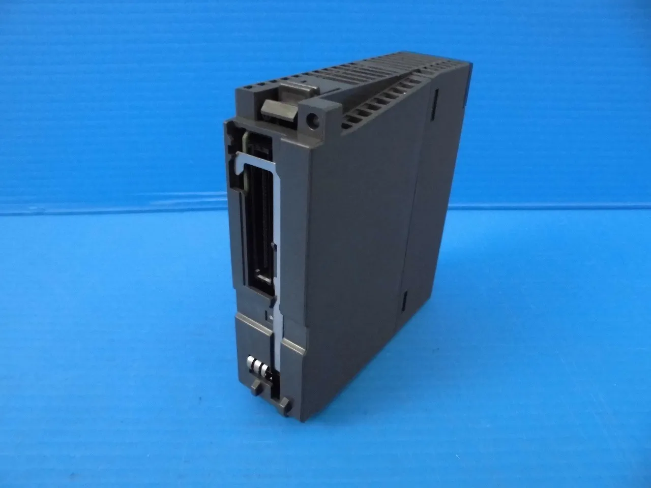 미쓰비시 전기 QJ71C24N-R2 시퀀서(PLC) 상세 이미지 - ASKINDEX 코리아