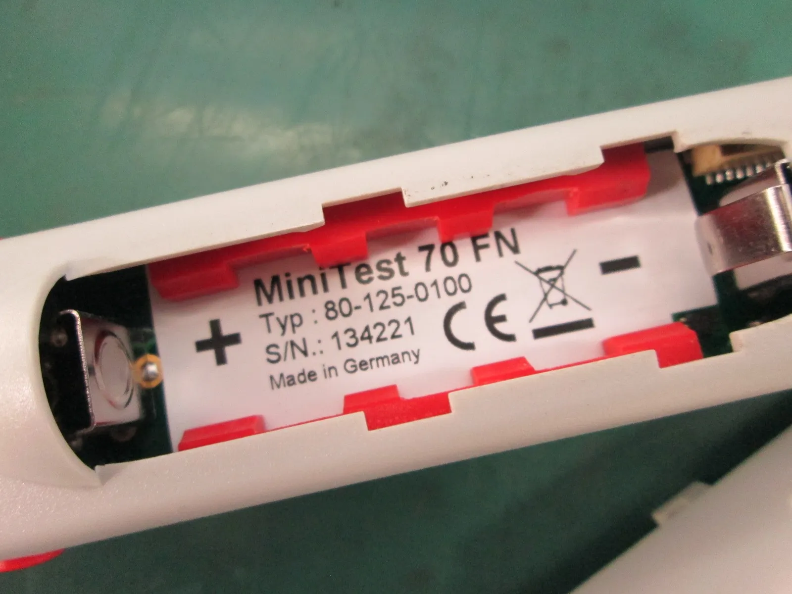 Electrophysics MiniTest 70FN Film Thickness Gauge Detail Image - ASKINDEX Korea