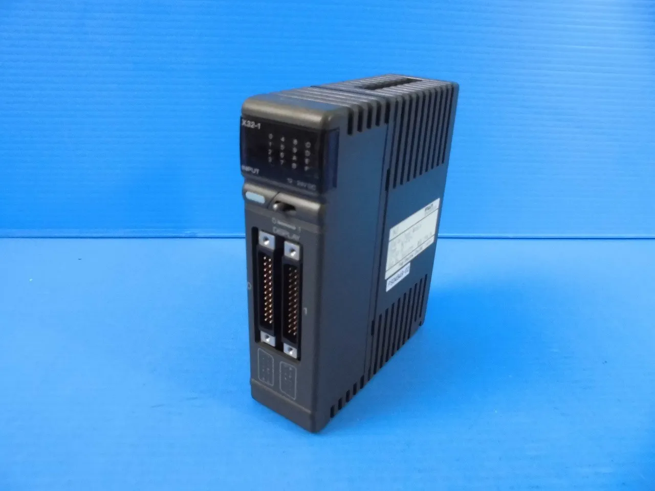 후지 전기 NJ-X32-1 시퀀서(PLC)