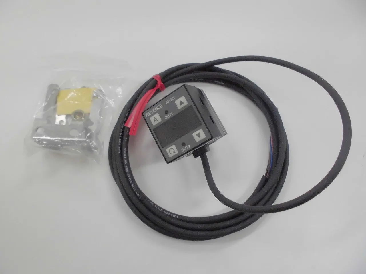 Keyence AP-33 압력 센서 상세 이미지 - ASKINDEX 코리아