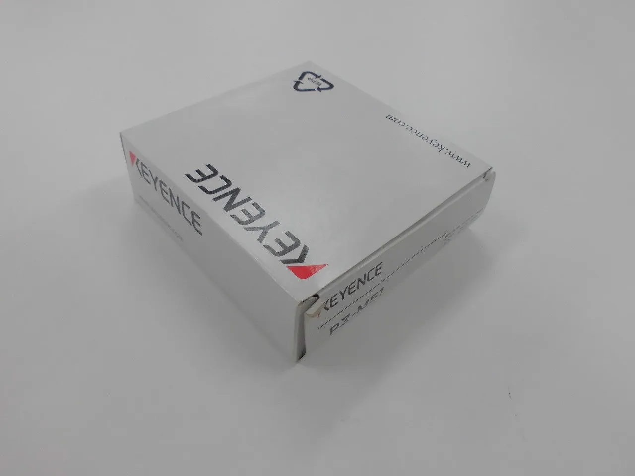 Keyence PZ-M51 Light source sensor (built-in amplifier) Detail Image - ASKINDEX Korea