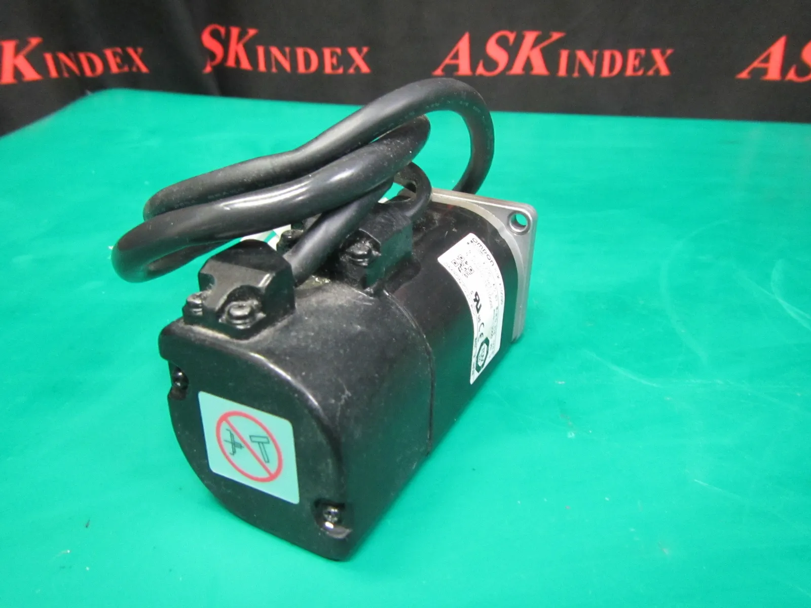 오므론 R7M-A10030 AC 서보 모터 상세 이미지 - ASKINDEX 코리아