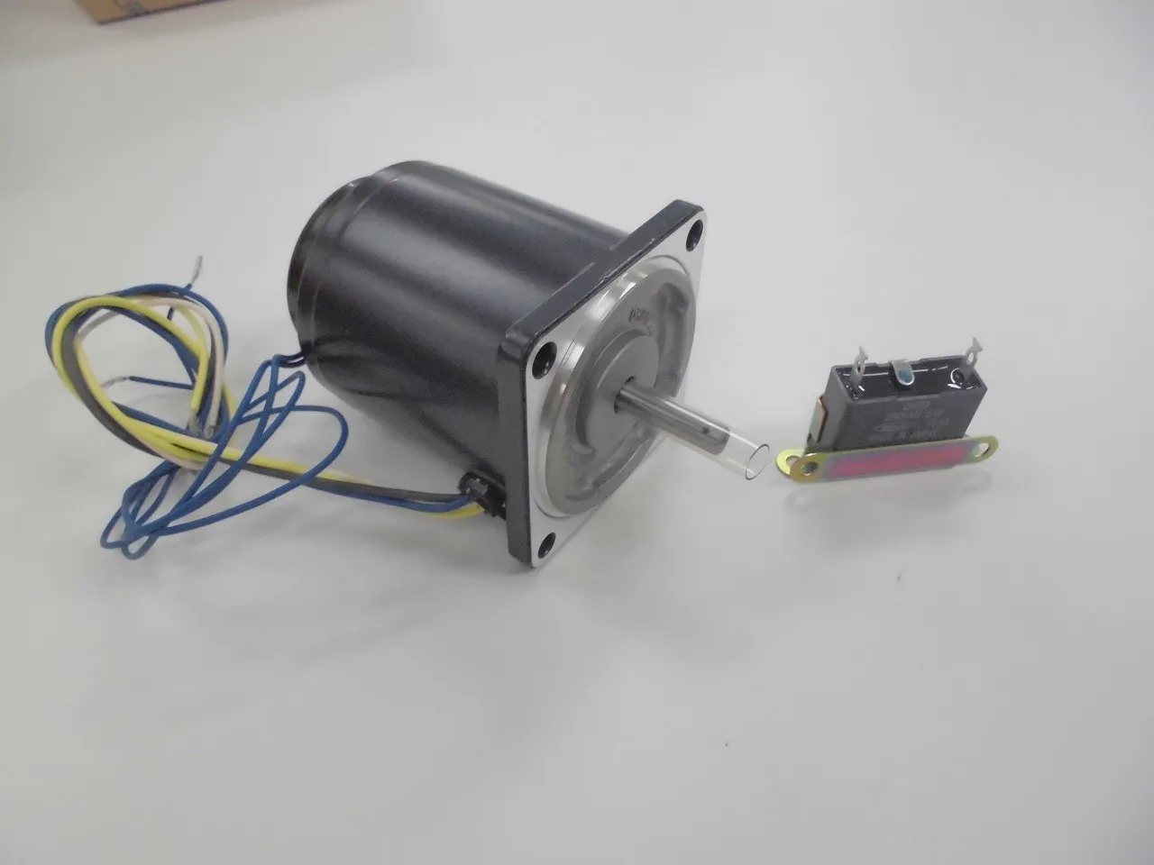 오리엔탈 모터 2IJ3RA-A 속도 제어 모터 상세 이미지 - ASKINDEX 코리아