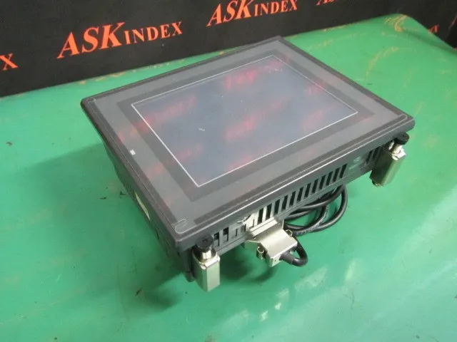 Keyence VT2-5TB 터치 패널