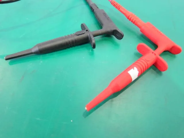 Tektronix P5205 Passive Probes Detail Image - ASKINDEX Korea