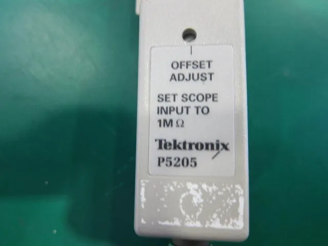 Tektronix P5205 Passive Probes Detail Image - ASKINDEX Korea