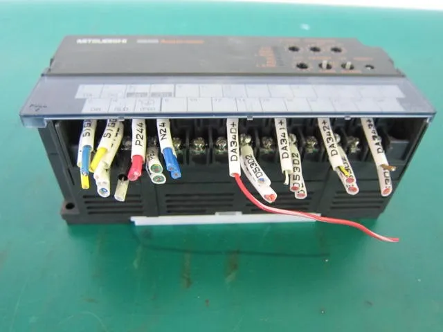 미쓰비시 전기 AJ65BT-64DAV 시퀀서 (PLC) (A / D 전압 변환 유닛) 상세 이미지 - ASKINDEX 코리아