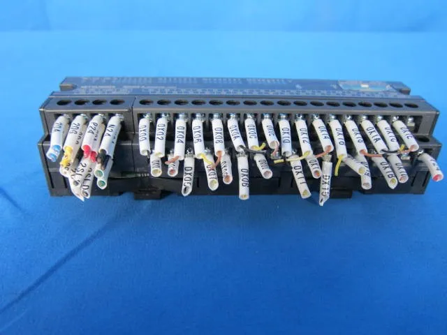 Mitsubishi Electric AJ65SBTB1-32D1 Sequencer (PLC) (CC-Link remote I/O unit) Detail Image - ASKINDEX Korea