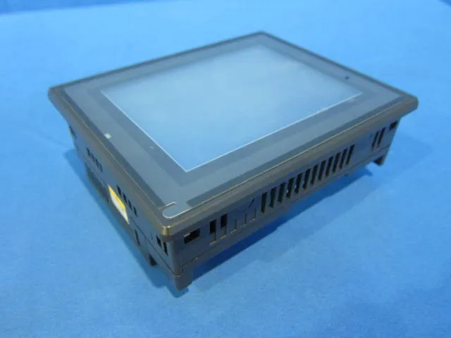 Keyence VT2-5MB 터치 패널