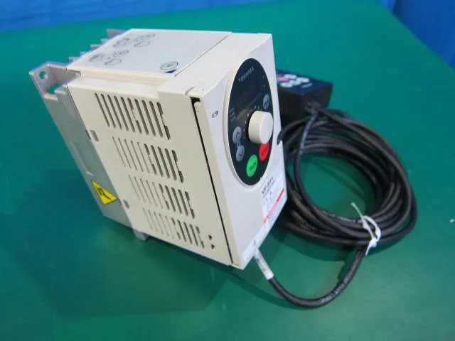 도시바 VFS11S-2002PL-AN(R4) 인버터