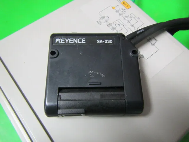 Keyence SK-030 Static electricity measuring instrument Detail Image - ASKINDEX Korea