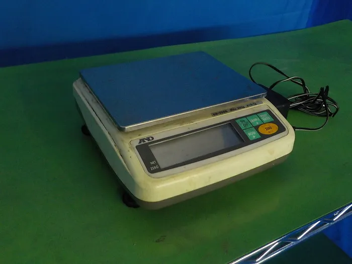 에이앤디 EW-300G 전자 저울