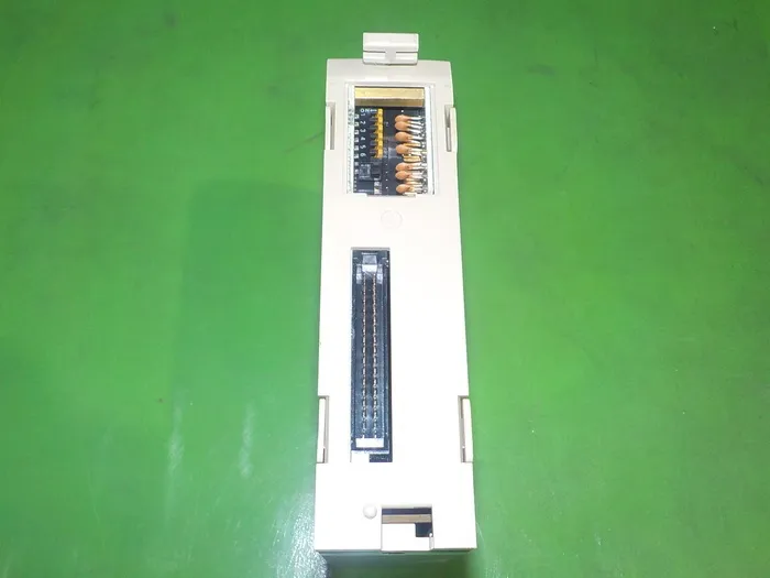 오므론 C200H-ID215 시퀀서 (PLC) (입력 유닛) 상세 이미지 - ASKINDEX 코리아