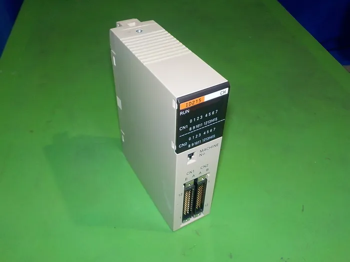 오므론 C200H-ID215 시퀀서 (PLC) (입력 유닛)