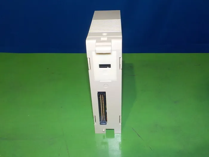 오므론 C200H-OC225 시퀀서 (PLC) (출력 유닛) 상세 이미지 - ASKINDEX 코리아