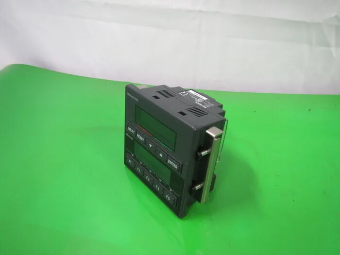 Keyence KV-P16T PLC(패널 설치)